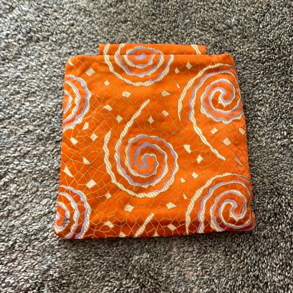 Asian Silk Design Snap Clutch - Picture 1 of 5